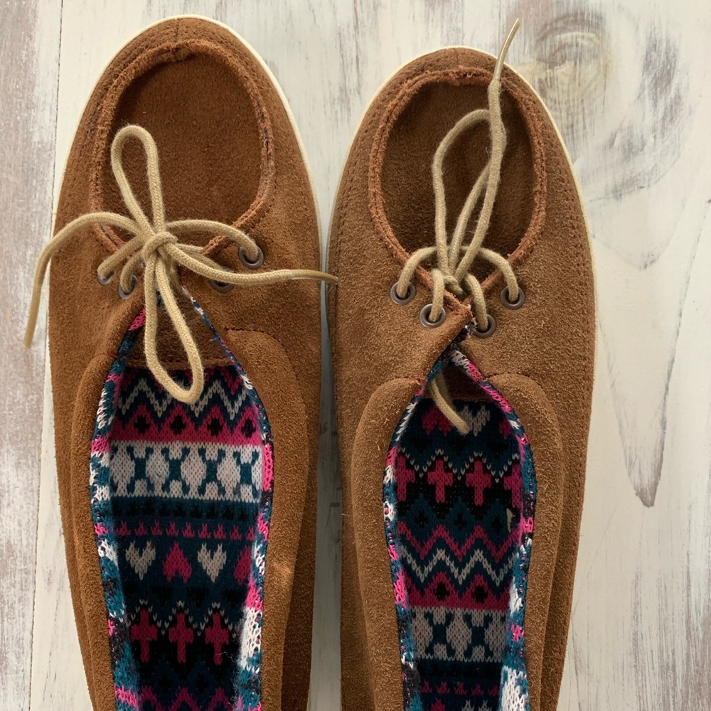 Women’s Vans Rata Lo brown suede slip on